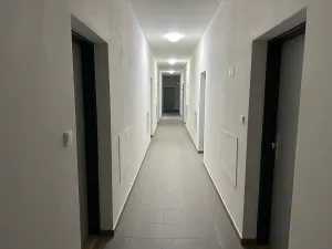 Pronájem bytu 3+kk, Milovice, Slepá, 53 m2