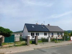 Prodej rodinného domu, Hrádek, Zahradní, 98 m2