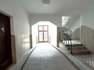 Prodej bytu 2+kk, Praha - Bubeneč, Verdunská, 51 m2