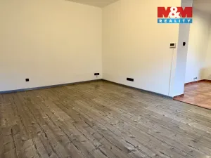 Pronájem bytu 3+1, Žatec, Třebízského, 81 m2
