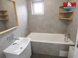 Prodej bytu 3+1, Podbořany - Letov, 75 m2