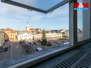 Prodej obchodního prostoru, Bruntál, nám. Míru, 720 m2