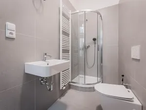 Pronájem bytu 2+kk, Praha - Nové Město, Lípová, 41 m2