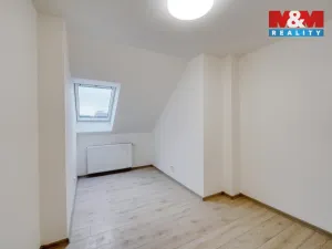Pronájem bytu 2+kk, Plzeň - Jižní Předměstí, Husova, 44 m2
