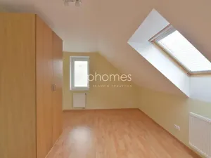 Pronájem vily, Horoměřice, Za Dvorem, 330 m2