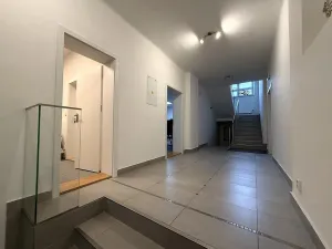 Pronájem kanceláře, Brno - Židenice, Kosmákova, 7 m2