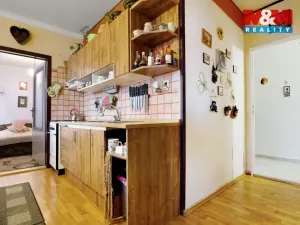 Prodej bytu 3+1, Ústí nad Labem - Severní Terasa, Rabasova, 70 m2