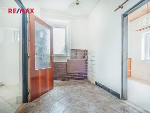 Prodej rodinného domu, Praha - Dolní Počernice, Listopadová, 302 m2