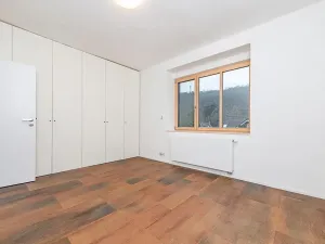 Pronájem bytu 3+kk, Husinec, Hlavní, 73 m2