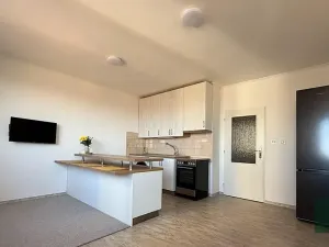 Prodej bytu 2+kk, Praha - Troja, Hnězdenská, 43 m2