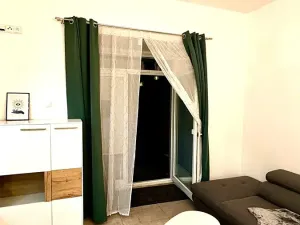 Pronájem bytu 1+kk, Praha - Libeň, Konšelská, 34 m2