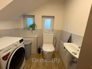 Pronájem rodinného domu, Hradec Králové, Mikoláše Alše, 102 m2