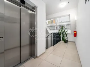 Prodej bytu 2+kk, Praha - Michle, Michelská, 99 m2