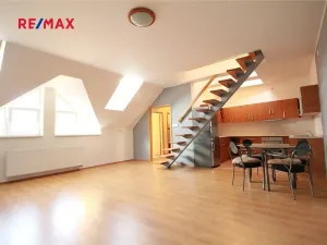 Pronájem bytu 3+kk, Kladno, Komenského, 105 m2