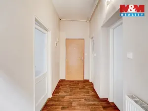 Pronájem obchodního prostoru, Teplice - Trnovany, Jankovcova, 64 m2