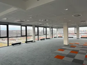 Pronájem kanceláře, Praha - Libeň, Českomoravská, 650 m2