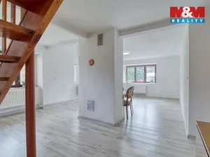 Prodej rodinného domu, Lnáře, 205 m2