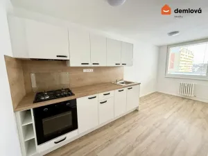 Pronájem bytu 3+1, Praha - Letňany, Krausova, 68 m2