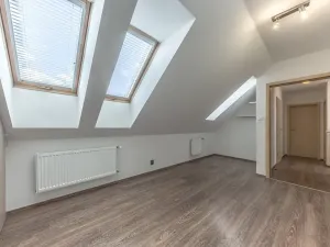 Prodej bytu 4+1, Jesenice, Hrnčířská, 128 m2