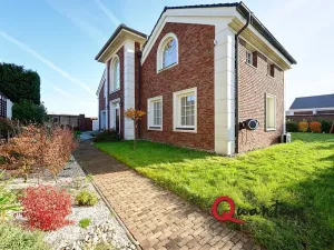 Prodej rodinného domu, Praha - Horní Počernice, Na Myšině, 327 m2