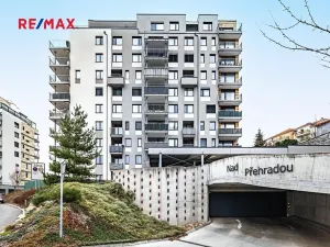 Pronájem bytu 1+kk, Praha - Horní Měcholupy, Padovská, 35 m2
