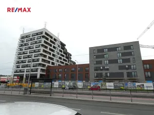 Pronájem obchodního prostoru, Praha - Hloubětín, Poděbradská, 103 m2