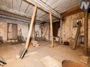 Prodej činžovního domu, Husinec, Jeronýmova, 400 m2