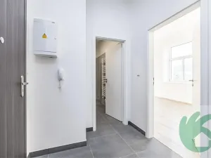 Pronájem bytu 1+kk, Kralupy nad Vltavou, S. K. Neumanna, 38 m2