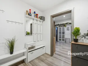 Prodej bytu 4+1, Ústí nad Labem - Bukov, Vinařská, 87 m2