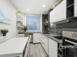 Prodej bytu 4+1, Ústí nad Labem - Bukov, Vinařská, 87 m2