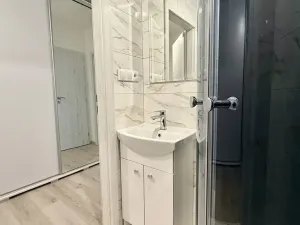 Prodej bytu 2+1, Praha - Malešice, Počernická, 55 m2