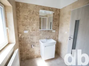 Pronájem bytu 2+kk, Dalovice, Hlavní, 64 m2