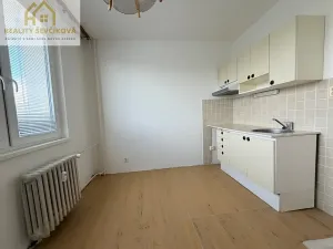 Pronájem bytu 1+1, Hradec Králové, třída Edvarda Beneše, 41 m2