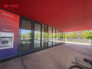 Pronájem obchodního prostoru, Hradec Králové, třída Edvarda Beneše, 220 m2
