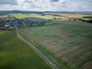 Prodej pole, Podluhy, 25484 m2