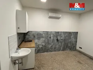 Pronájem kanceláře, Lomnice nad Popelkou, Palackého, 20 m2