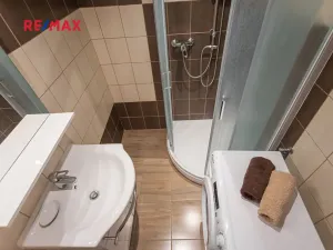 Pronájem bytu 2+kk, Kladno, Ústecká, 41 m2