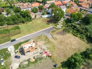 Prodej pozemku, Martiněves, 1360 m2