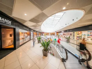 Pronájem obchodního prostoru, Praha - Ruzyně, Fajtlova, 167 m2