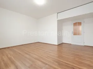 Pronájem bytu 2+kk, Praha - Nusle, Zdaru, 45 m2