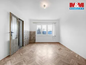 Prodej bytu 2+1, Čestice, 57 m2