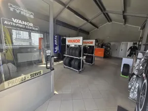 Pronájem kanceláře, Moravské Budějovice, Kozinova, 90 m2