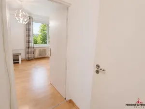 Prodej bytu 1+kk, Praha - Letňany, Místecká, 25 m2