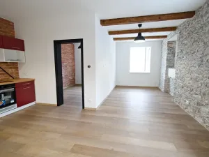 Pronájem bytu 2+kk, Domažlice, Tovární, 48 m2