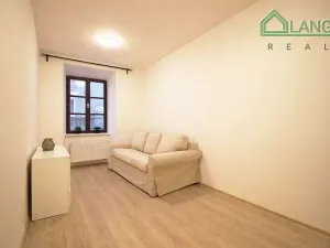 Pronájem bytu 2+1, Brno, Francouzská, 41 m2