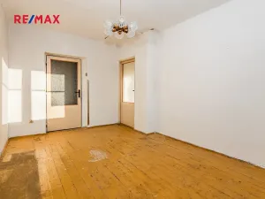 Prodej rodinného domu, Orlová, Petřvaldská, 100 m2