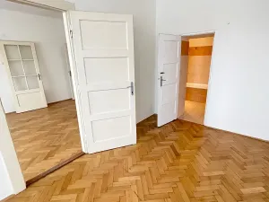 Pronájem bytu 3+kk, Praha - Libeň, Horovo náměstí, 70 m2