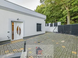 Prodej rodinného domu, Praha - Komořany, Pod lesem, 175 m2