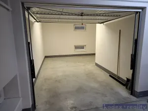 Prodej garáže, Hradec Králové, Rybova, 18 m2