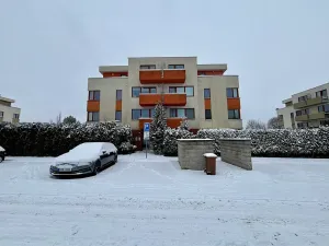 Prodej bytu 3+kk, Jesenice, Cedrová, 63 m2